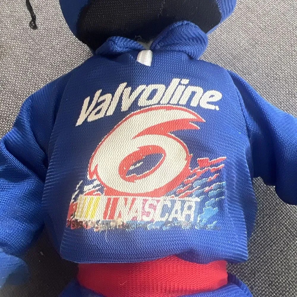 Vintage 1999 NASCAR 18